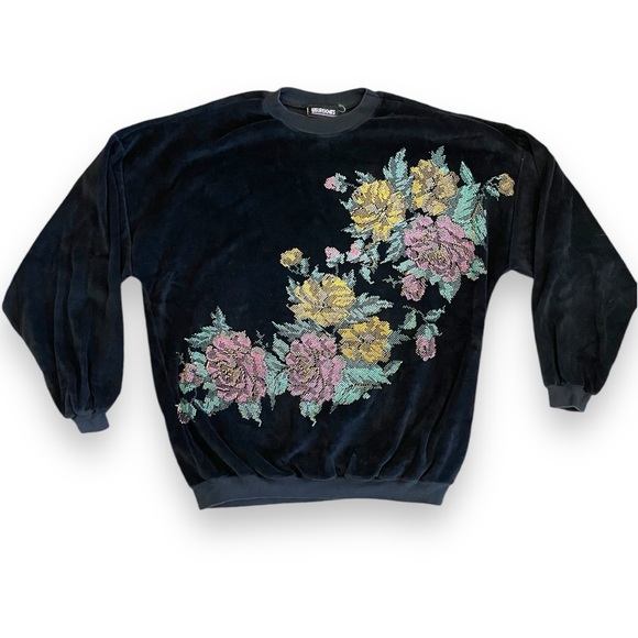Vintage Velour sweater with flower detail. - Picture 1 of 4